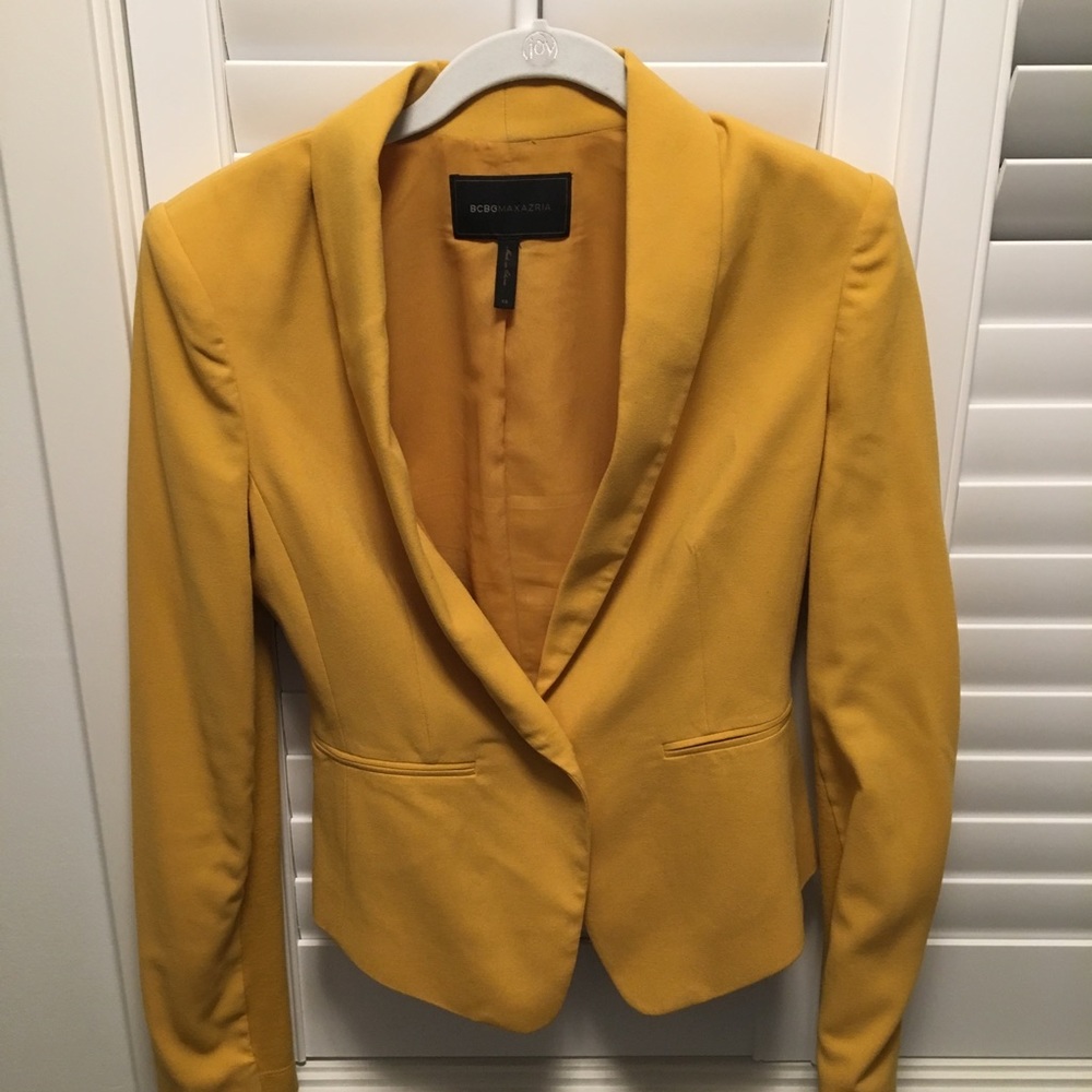 Too small for me, LOVE the color and shape.